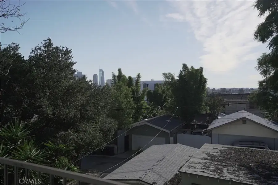 1724 Clinton Street, Los Angeles, CA 90026 - Image #2