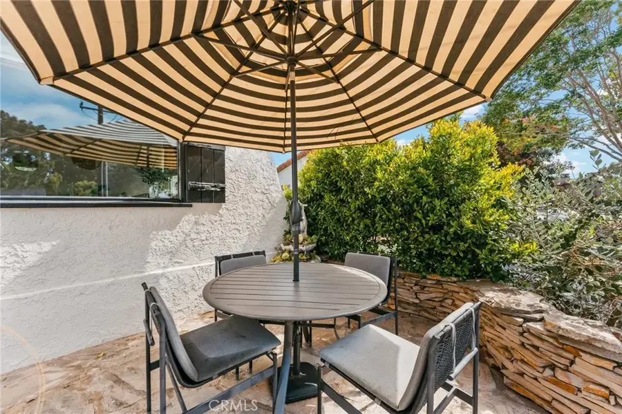 816 11th, Huntington Beach, CA 92648 - #3