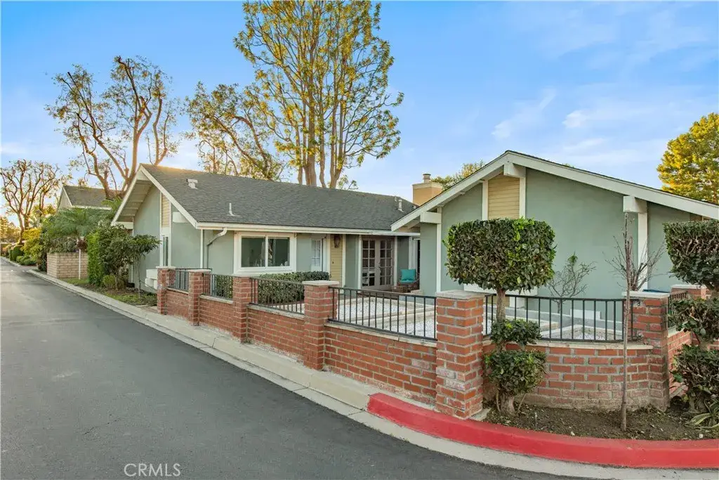1 Emperor, Irvine, CA 92604 - Image #1