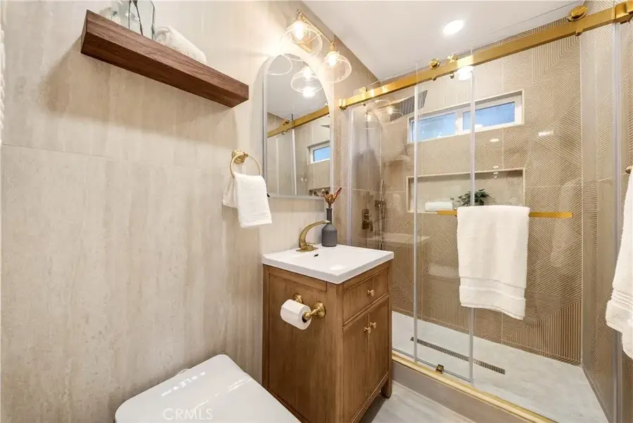 18101 Wharton, Huntington Beach, CA 92646 - Image #3