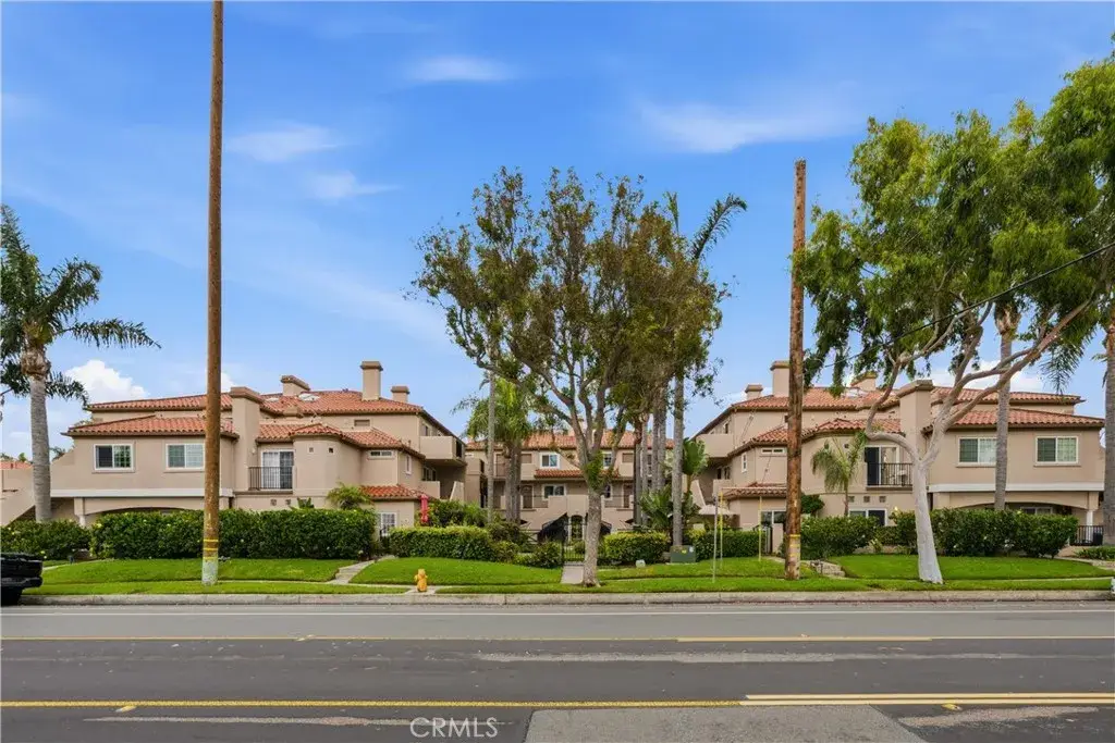 626 Lake #38, Huntington Beach, CA 92648 - Image #1