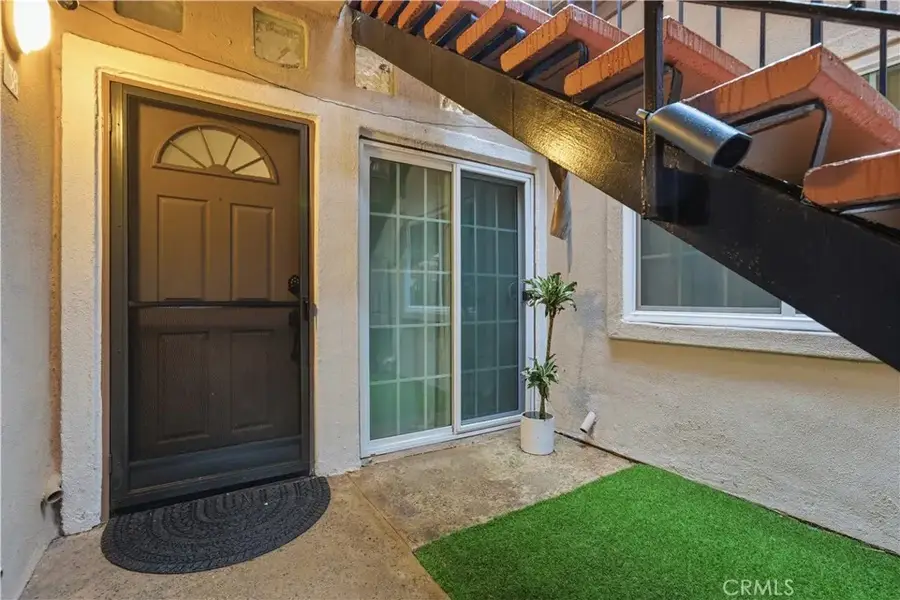 626 Lake #38, Huntington Beach, CA 92648 - Image #2