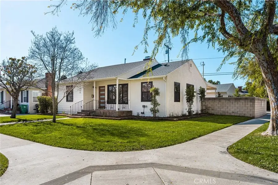 1949 Chatwin Avenue, Long Beach, CA 90815 - Image #2
