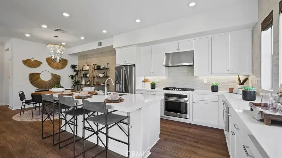 935 Walnut Terrace, Montebello, CA 90640 - #2