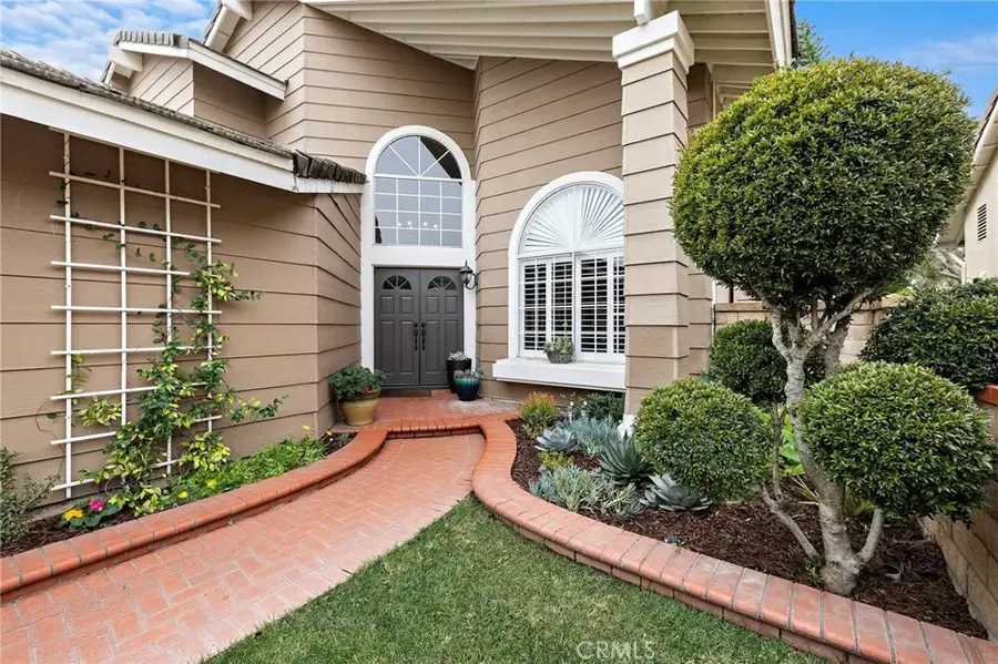 21185 Prairie View, Trabuco Canyon, CA 92679 - Image #2