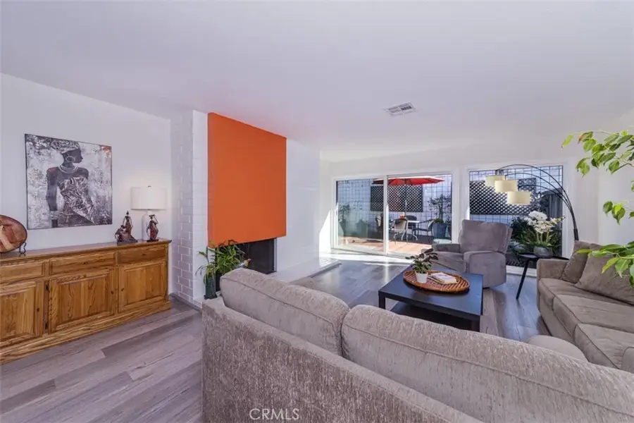 1404 N Tustin Ave #A4, Santa Ana, CA 92705 - #2