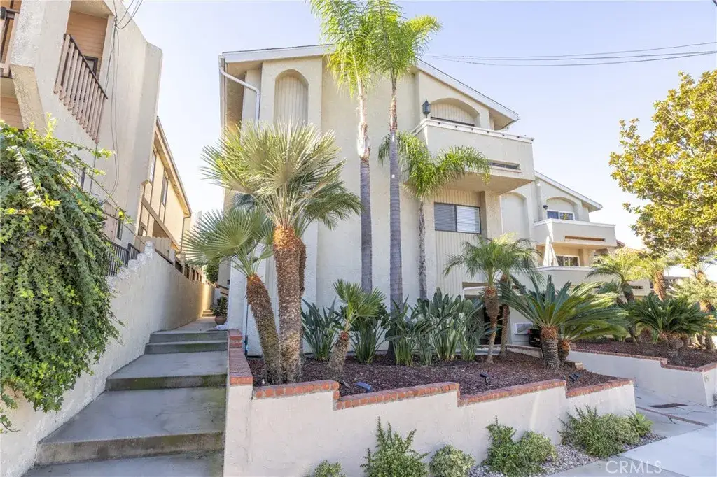 107 S Helberta Avenue, Redondo Beach, CA 90277 - #1