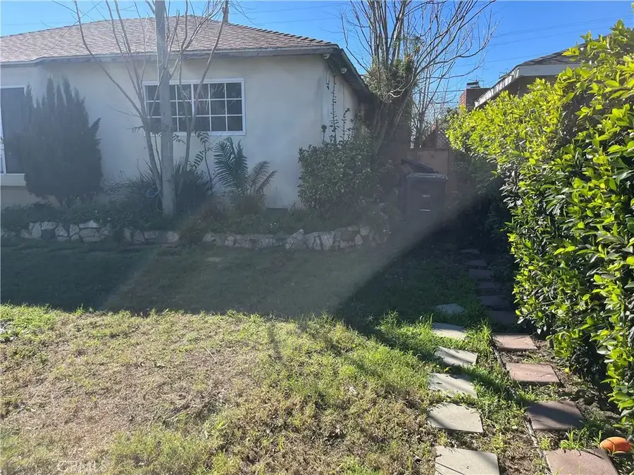 10227 Richlee, South Gate, CA 90280 - Image #2