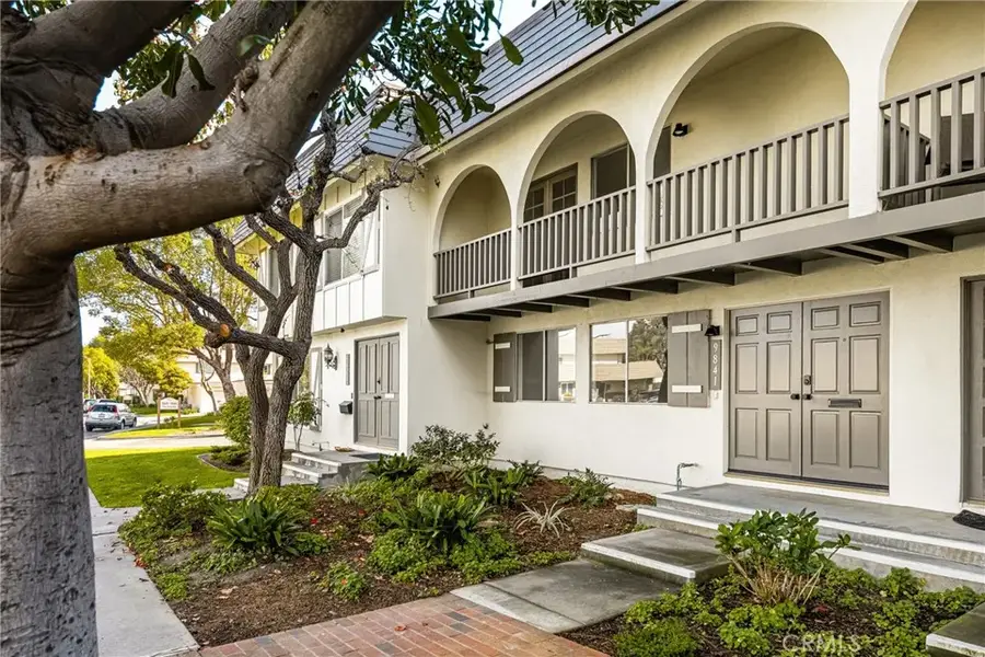 9841 Via Sonoma, Cypress, CA 90630 - Image #3