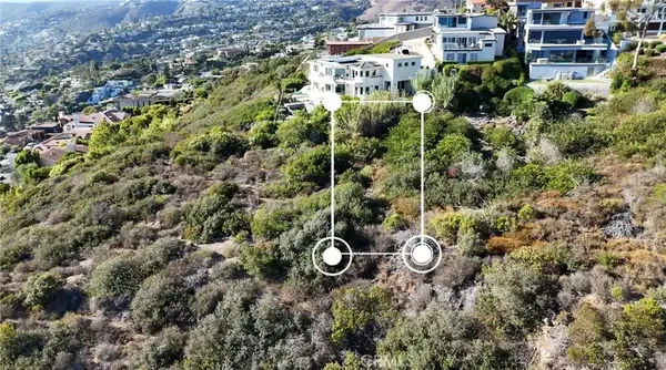 934 Bonnie Brae, Laguna Beach, CA 92651