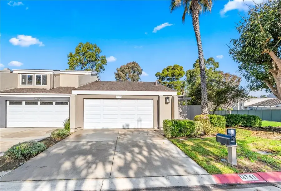 19741 Oceanaire, Huntington Beach, CA 92648 - Image #3