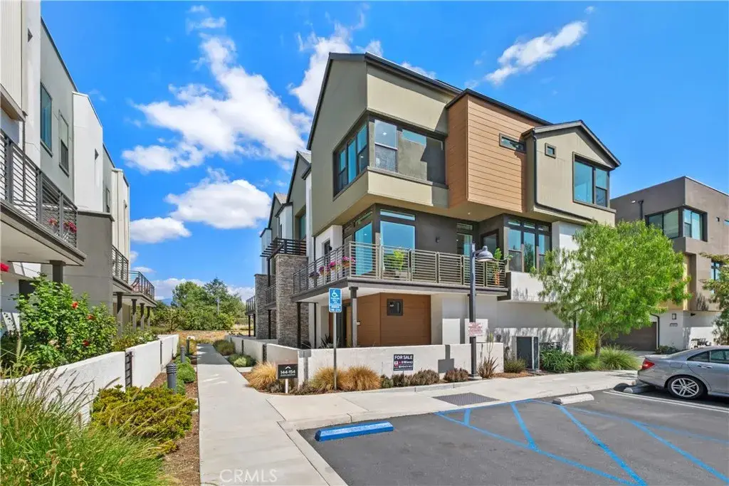 154 Keeper, Irvine, CA 92618 - Image #1