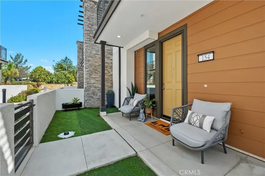 154 Keeper, Irvine, CA 92618 - Image #2