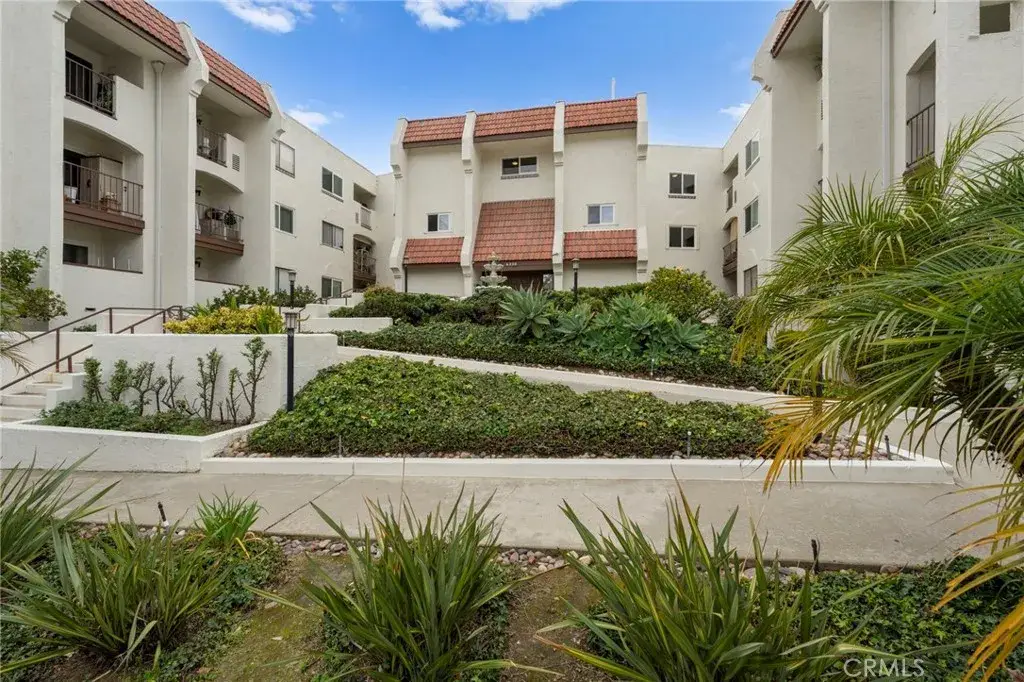 6330 Genesee #203, San Diego, CA 92122 - Image #1
