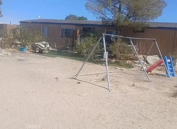 156 55th West, Rosamond, CA 93560