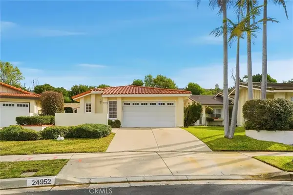 24952 Sunset Place East, Laguna Hills, CA 92653