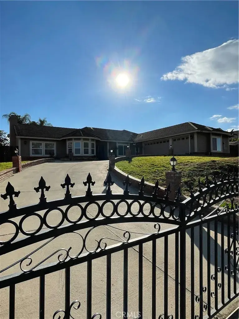 14253 Meadowlands, Riverside, CA 92503 - Image #1