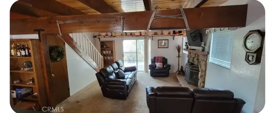 33076 Robin Ln, Running Springs, CA 92308 - Image #3