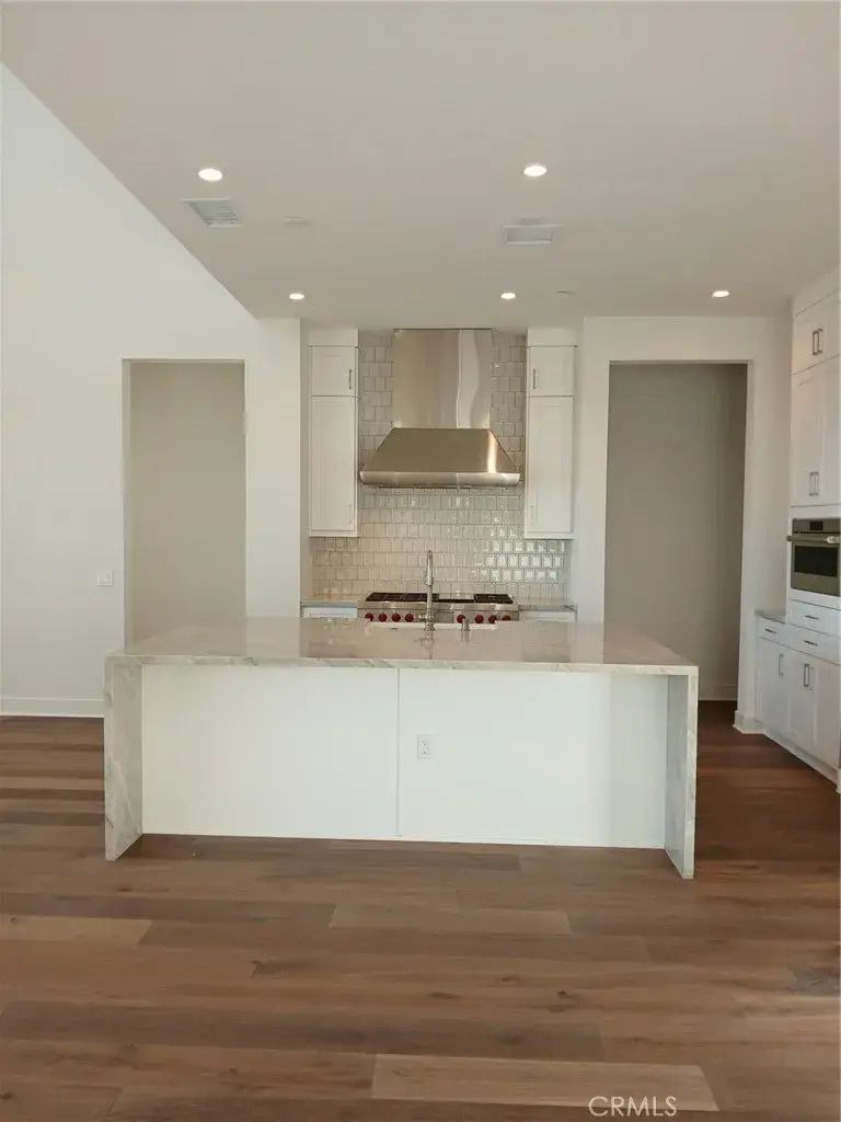 740 Via Arezzo Place, Altadena, CA 91001 - Image #2