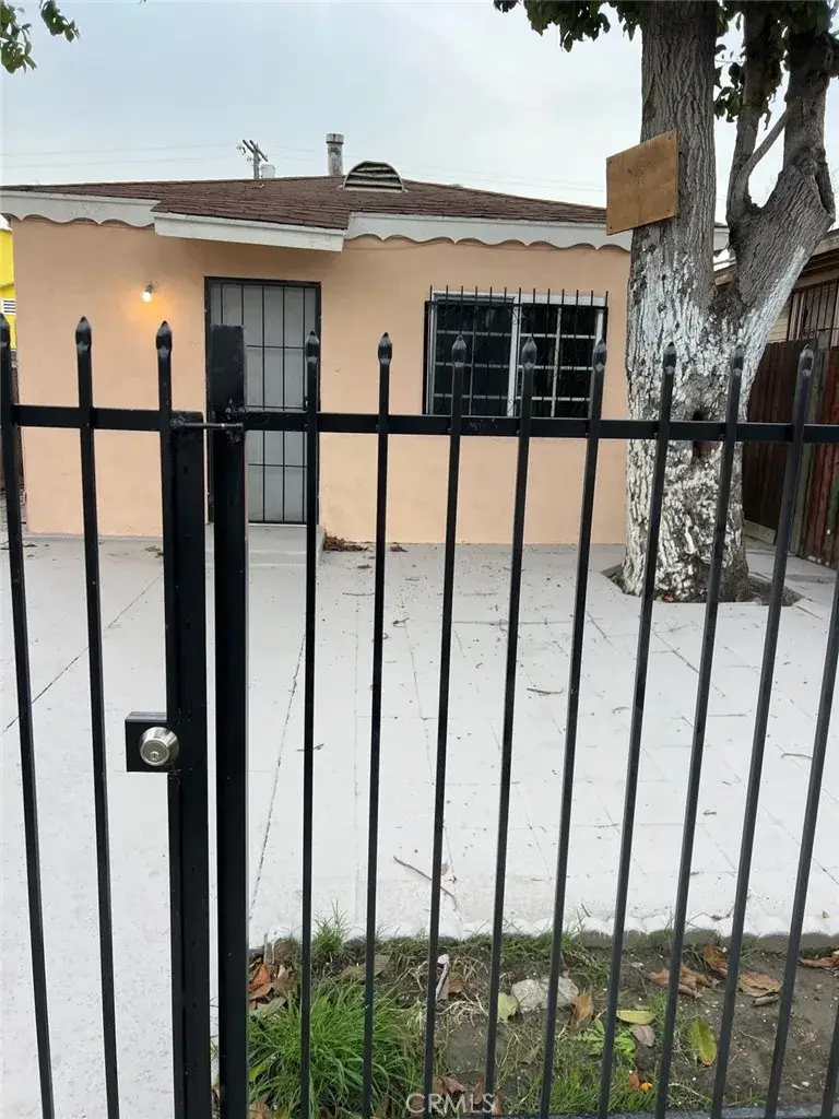 10529 Grape, Los Angeles, CA 90002 - Image #1