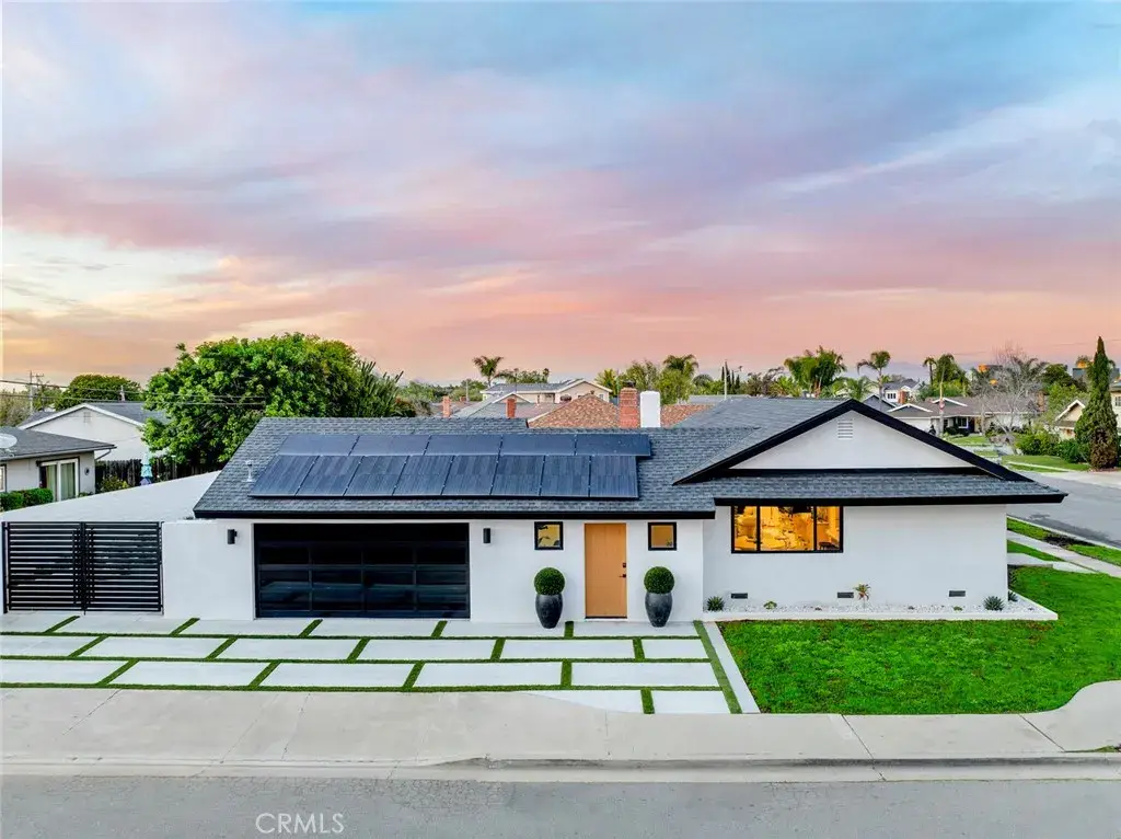 913 Junipero, Costa Mesa, CA 92626 - Image #1