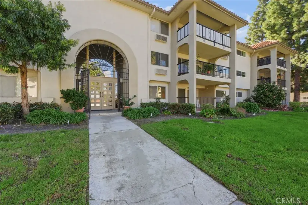 3243 San Amadeo #1F, Laguna Woods, CA 92637 - Image #1