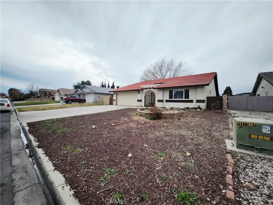 12850 Bermuda Dunes Drive, Victorville, CA 92395 - Image #2