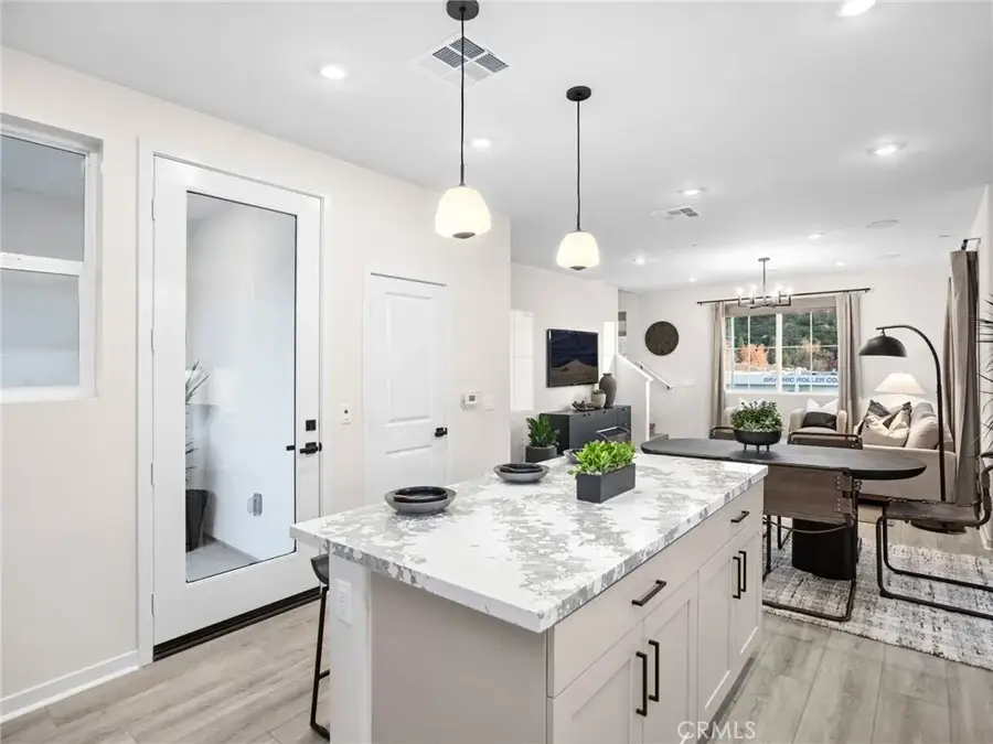 733 E. Route 66, Glendora, CA 91740 - #3