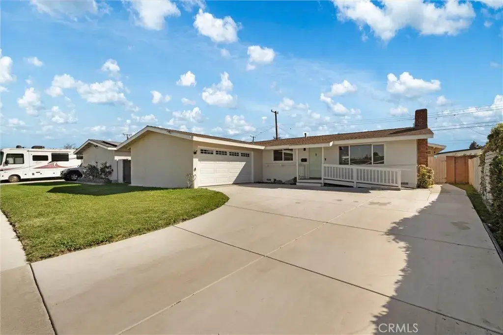 2022 W Spruce, Orange, CA 92868 - Image #1
