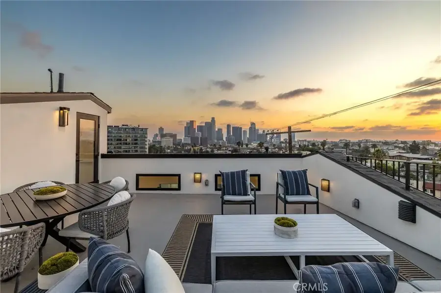 955 Everett Street, Los Angeles, CA 90026 - Image #3