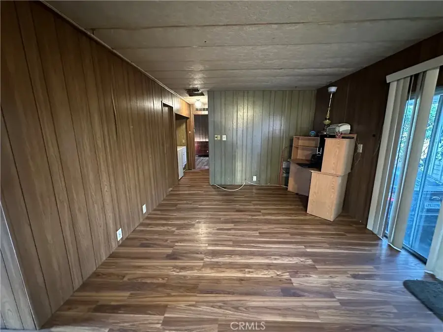 1241 N. East #206, Anaheim, CA 92805 - Image #3