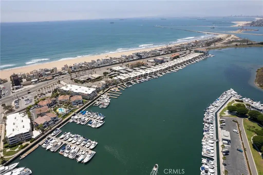 16276 Pacific Circle, Huntington Beach, CA 92649 - Image #1