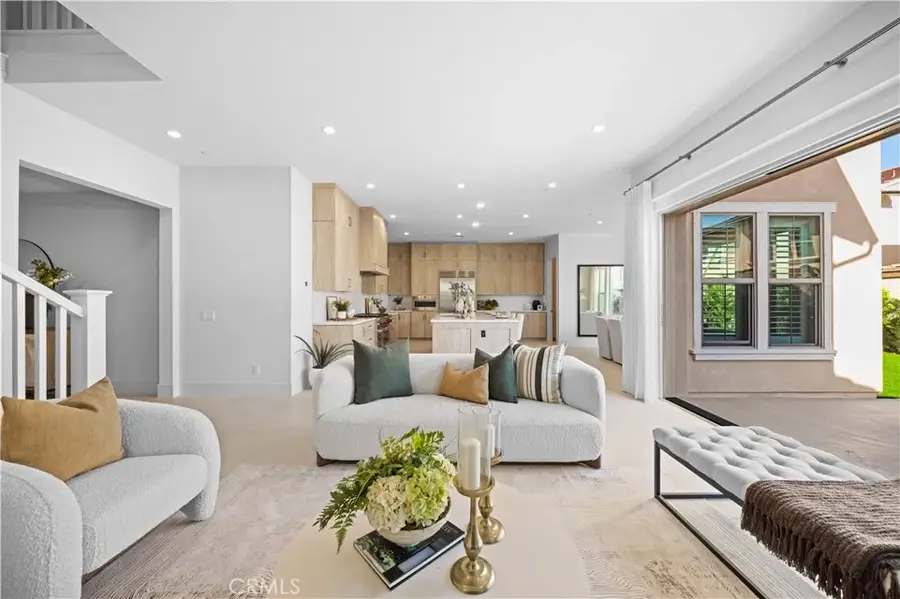 112 Oakstone, Irvine, CA 92618 - Image #2