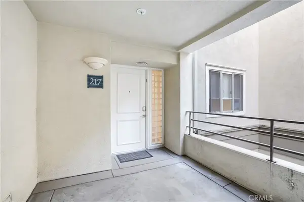 2243 Martin #217, Irvine, CA 92612