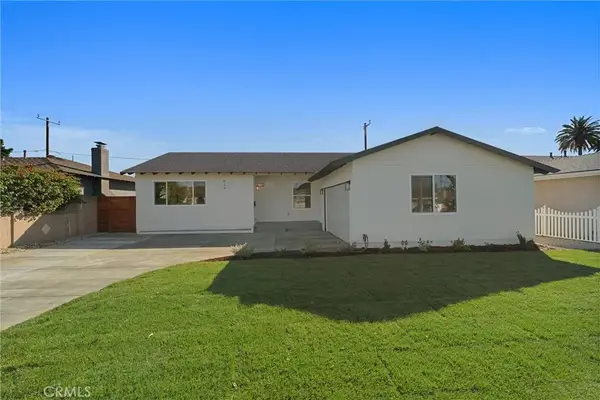 534 E Hoover, Orange, CA 92867