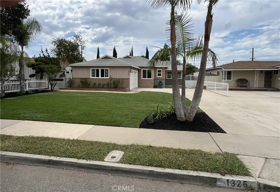 1326 E 15th Street, Santa Ana, CA 92701 - #2
