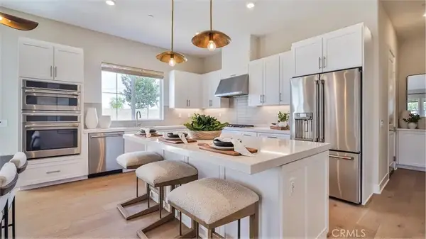 27419 Shining Willow Lane, Valencia, CA 91381