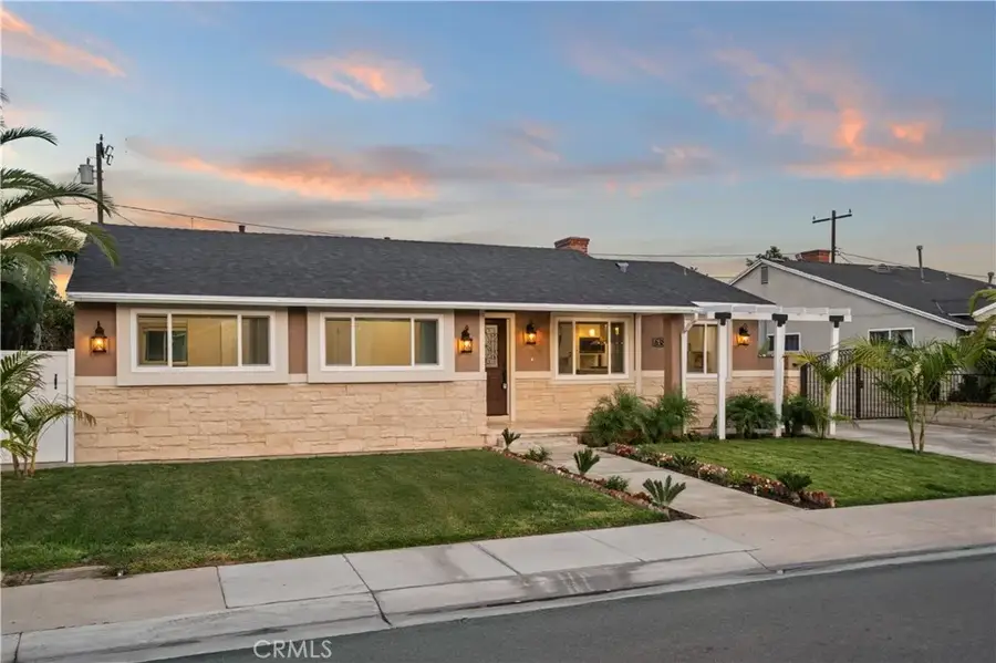 638 N Buttonwood, Anaheim, CA 92805 - Image #3