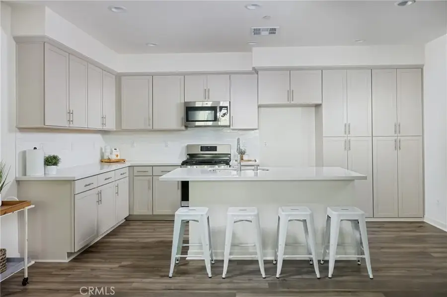 420 Coyote, Lake Forest, CA 92610 - Image #3