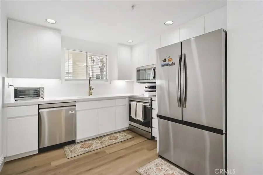 2253 Martin #321, Irvine, CA 92612 - #2