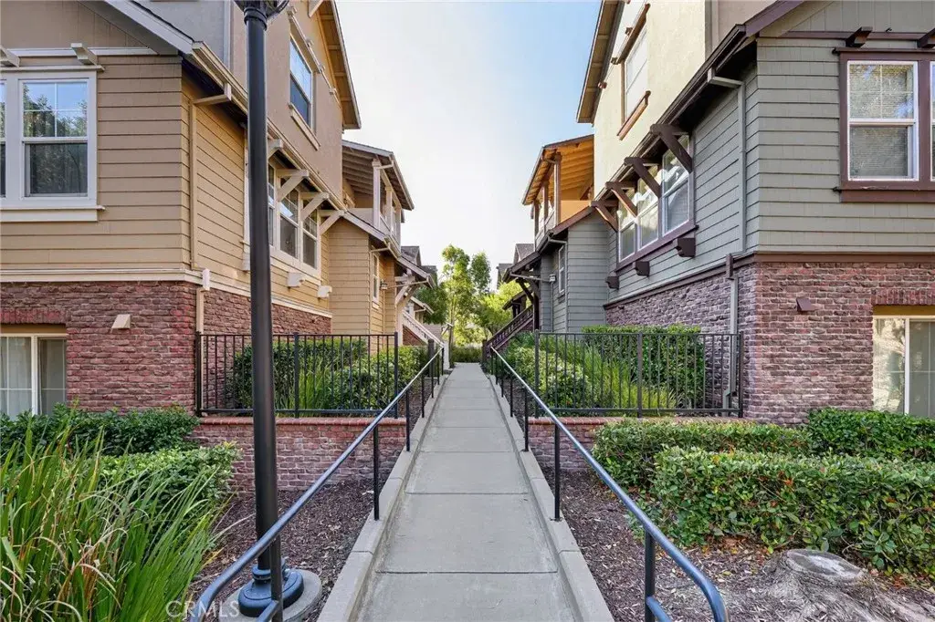 112 Serra, San Pablo, CA 94806 - #1