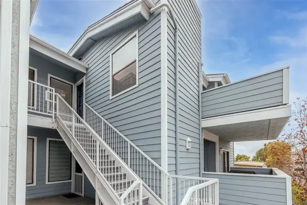 16960 Algonquin Street #2-304, Huntington Beach, CA 92649