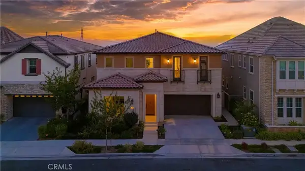 1186 Viejo Hills Dr, Lake Forest, CA 92610