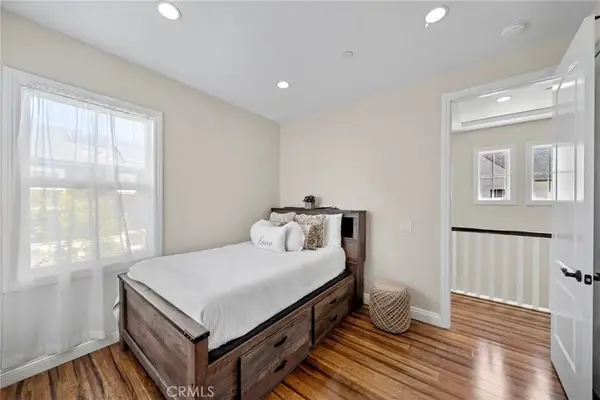 17272 Tidalridge Lane, Huntington Beach, CA 92649