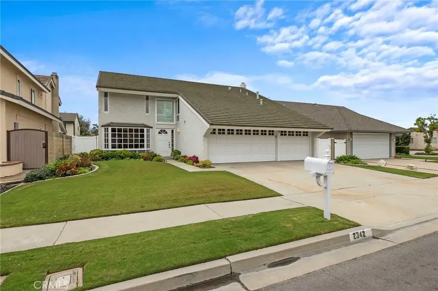 2342 Caper Tree Drive, Tustin, CA 92780 - #2