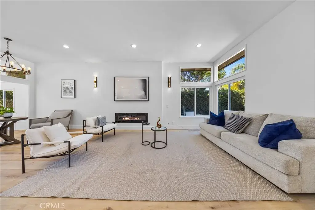 33 Mann Street, Irvine, CA 92612 - #1