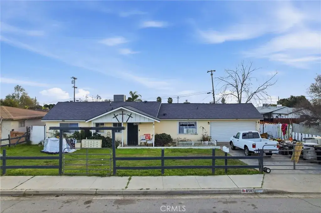 8507 Eucalyptus, Bakersfield, CA 93306 - #1