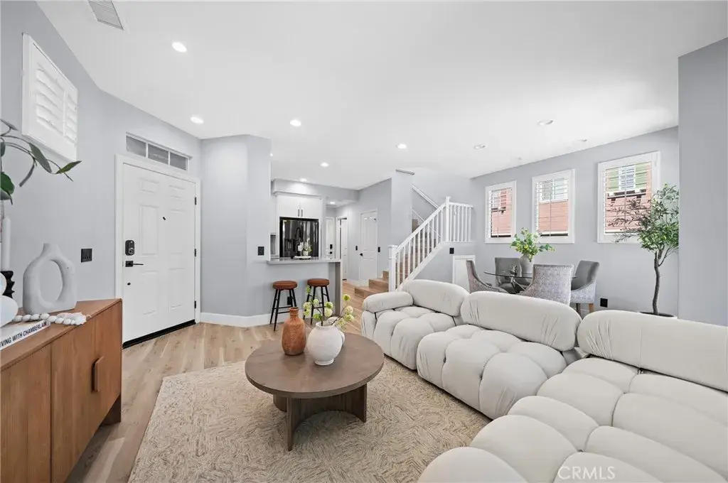 328 Flyers Lane, Tustin, CA 92782 - #1