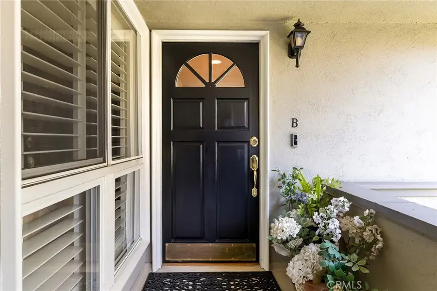 950 S Orange Grove, Pasadena, CA 91105 - #2