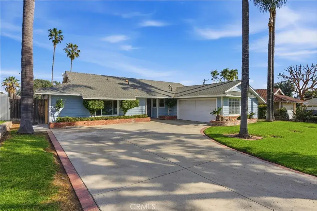 306 S Vallejo, Upland, CA 91786 - #1